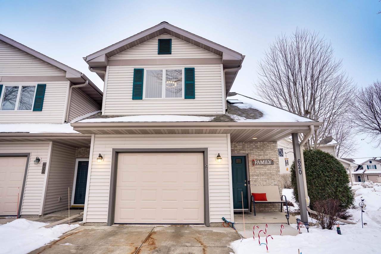 620 Enterprise Drive - Photo 1