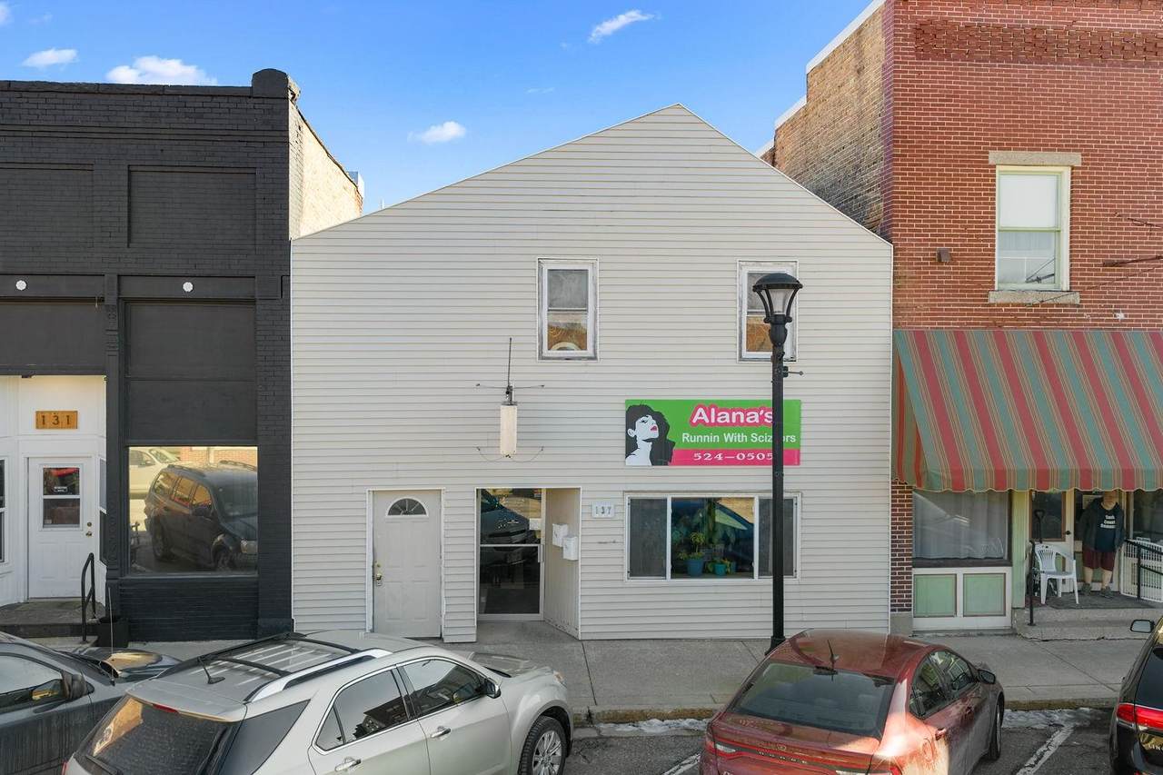 137 Walnut Street - Photo 1