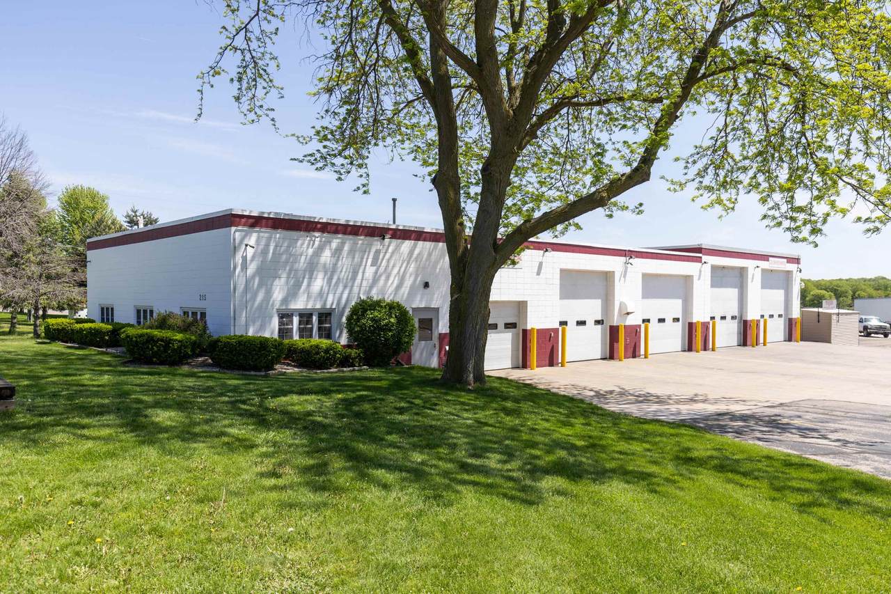 215 Deerfield Road - Photo 1