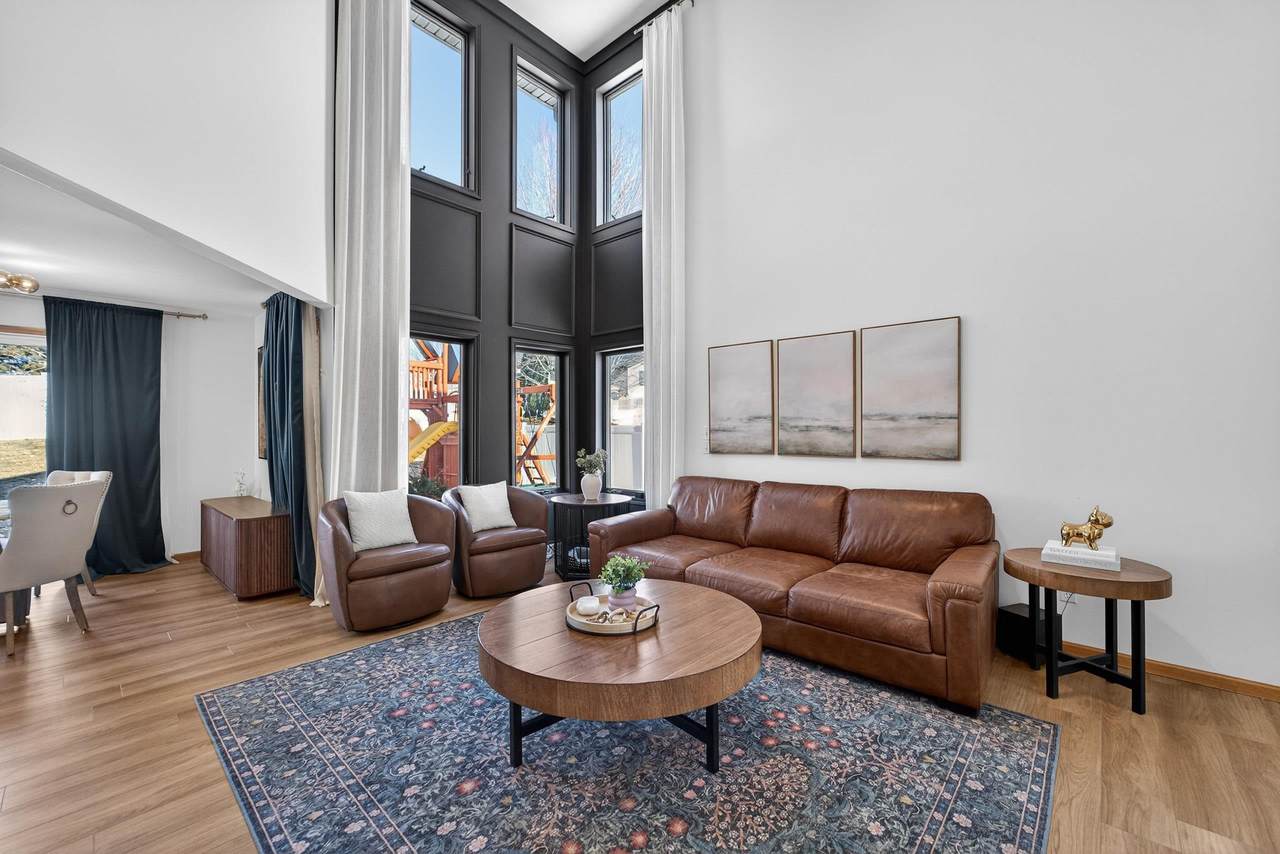 318 Redruth Drive - Photo 1