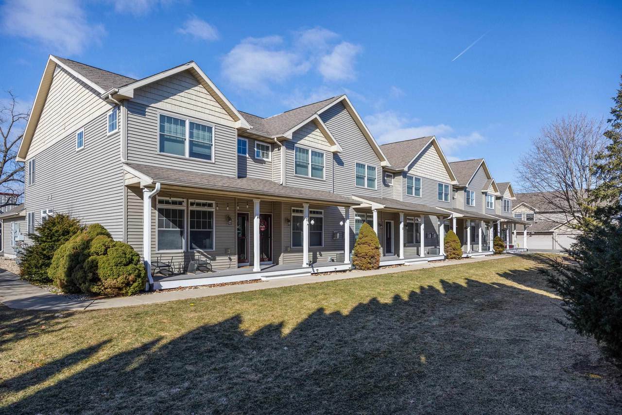 1817 Cedarbrook Lane - Photo 1