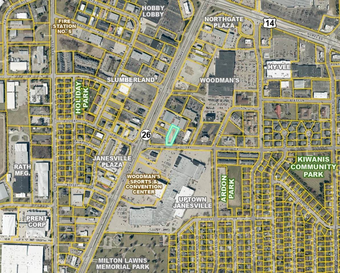 1901 Holiday Drive - Photo 1