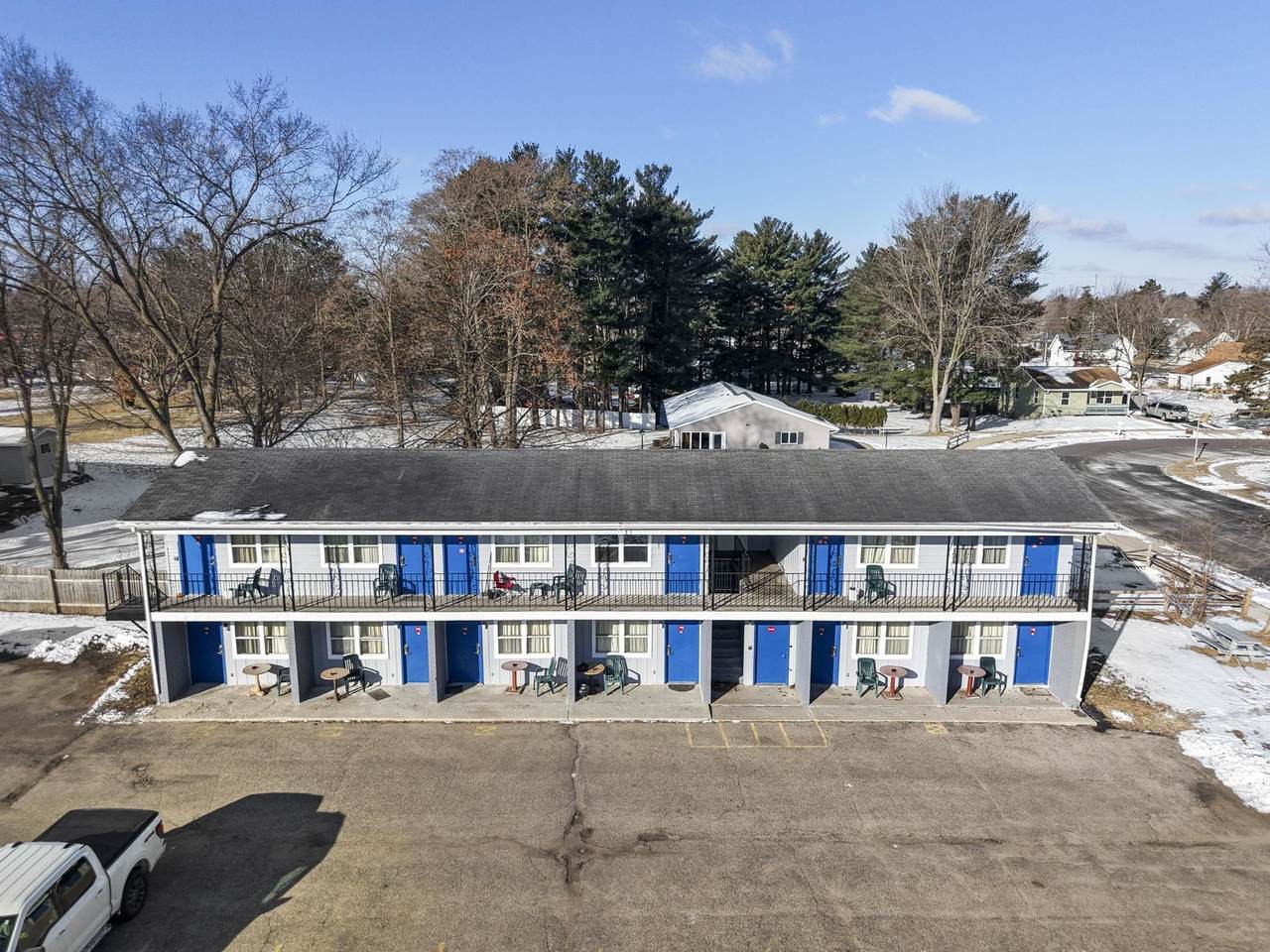 1133 Main Street - Photo 1