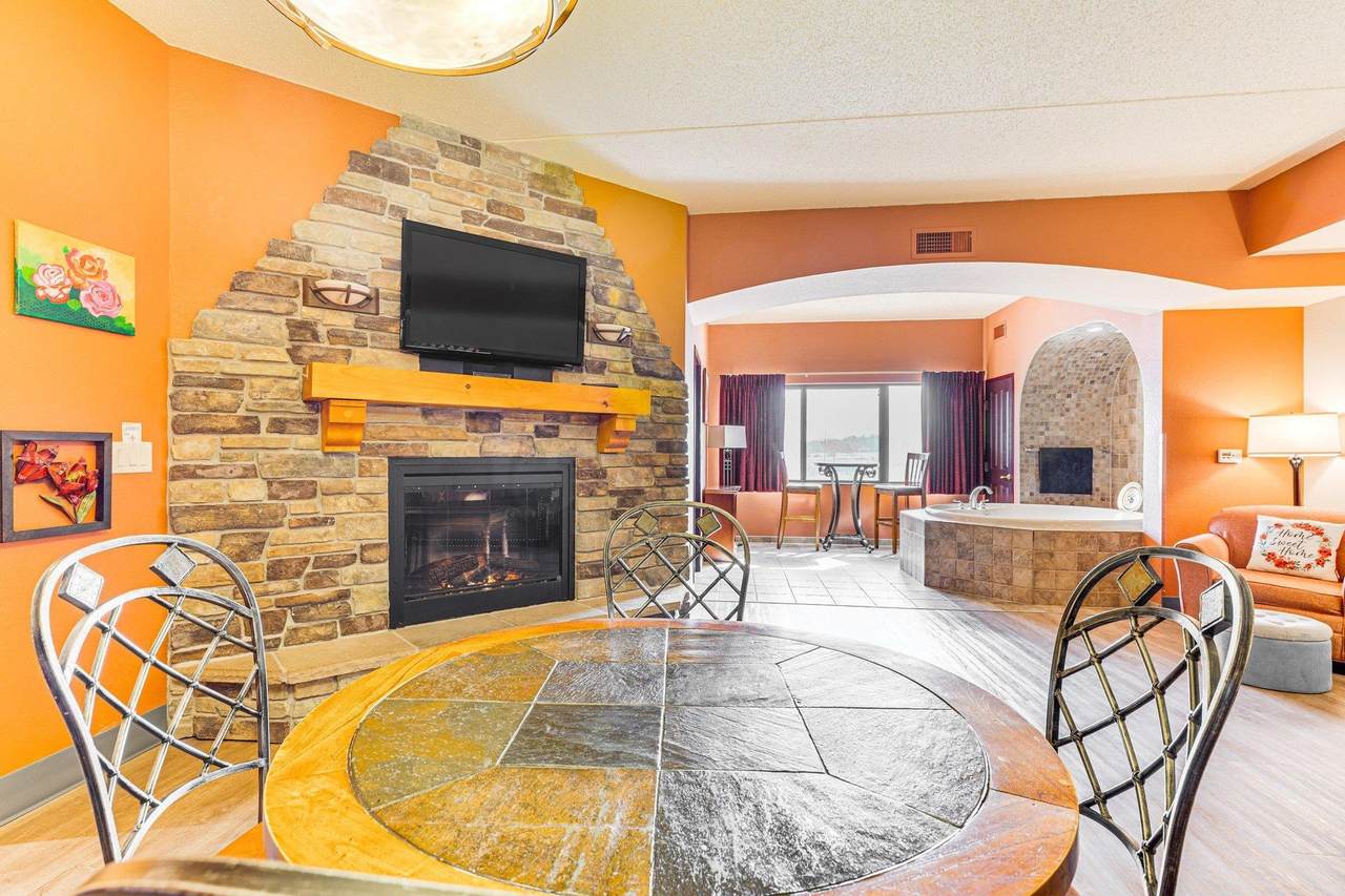 2411 River Road - Photo 1