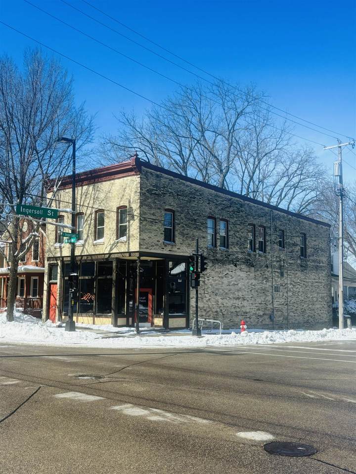 1054 Williamson Street - Photo 1