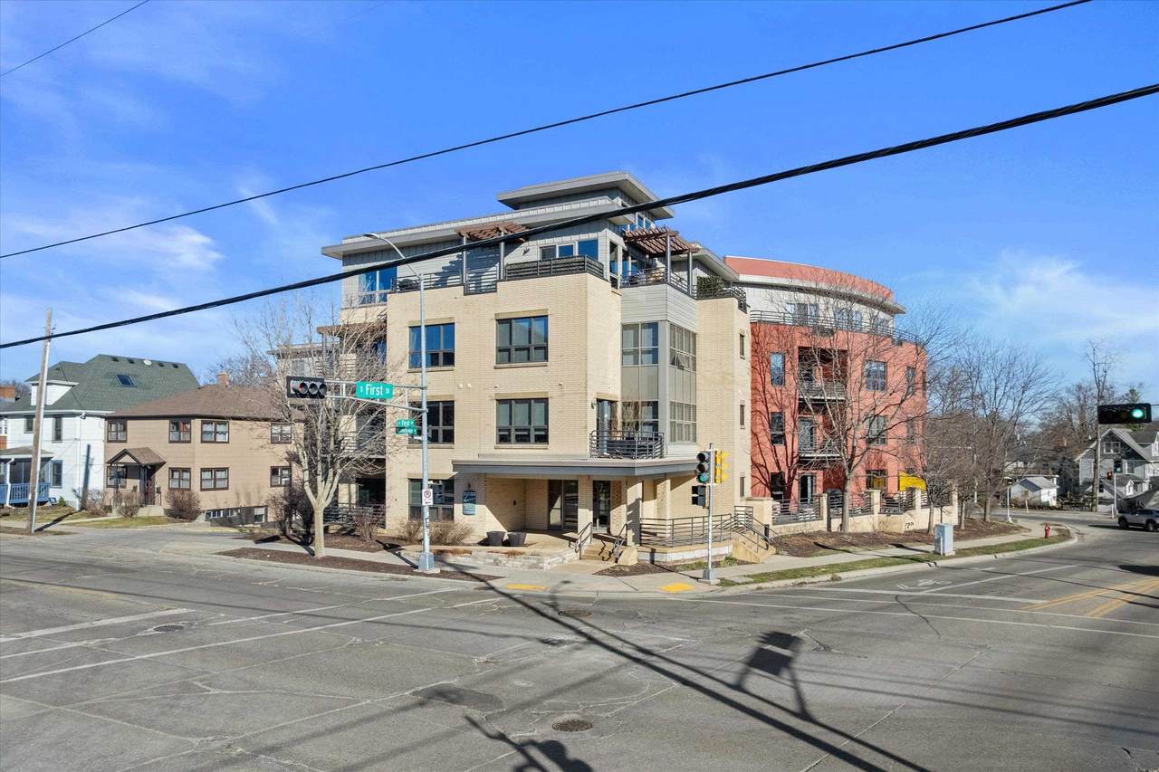 1835 Winnebago Street - Photo 1