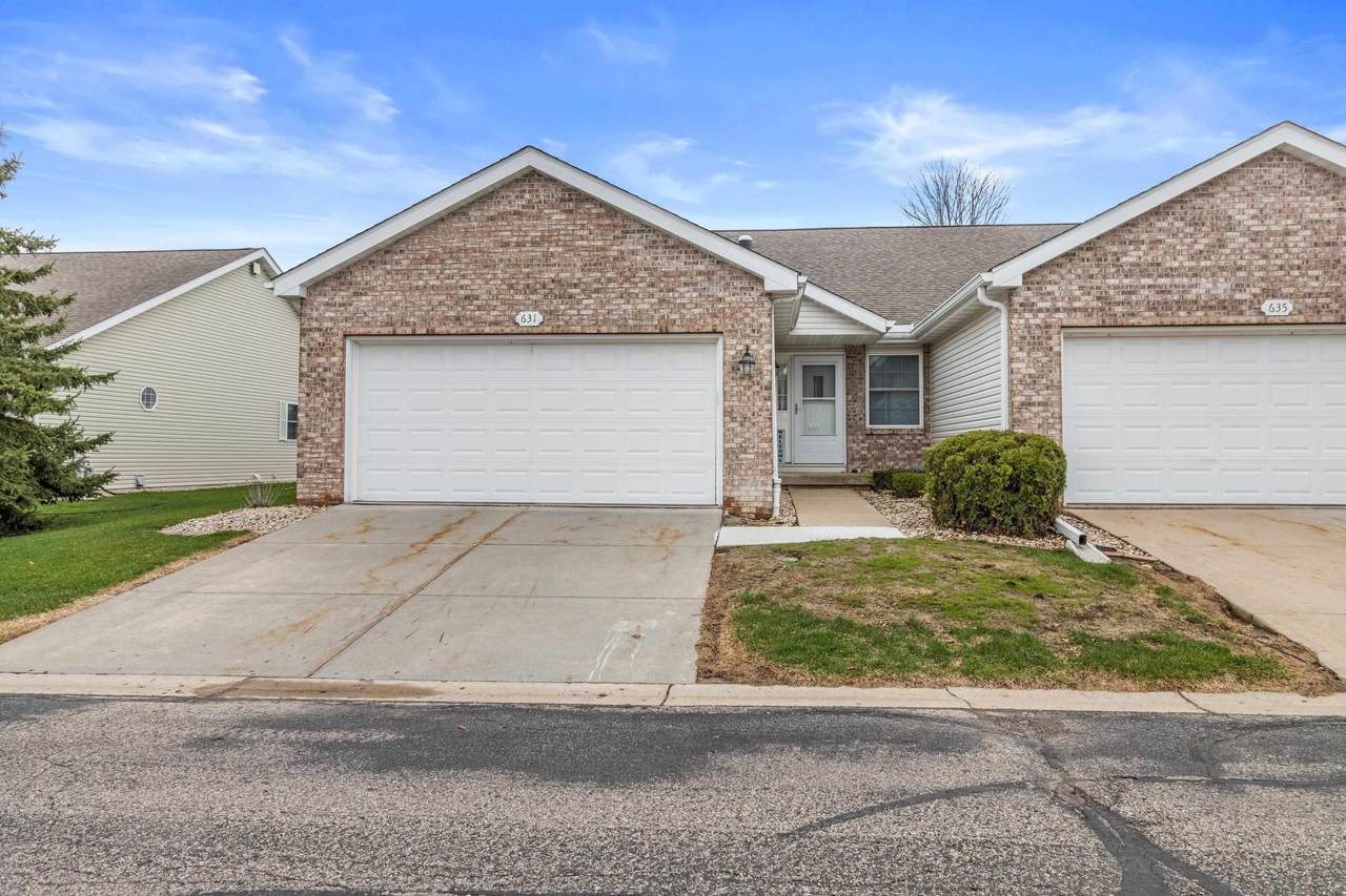 631 Cardinal Way - Photo 1
