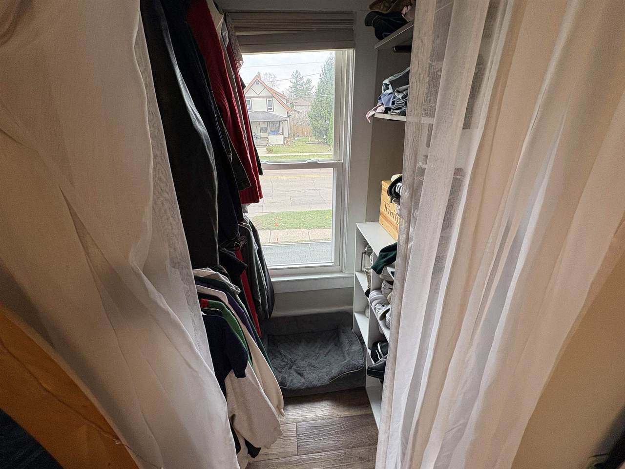 https://bt-photos.global.ssl.fastly.net/madison/1280_boomver_1_2019885-2.jpg