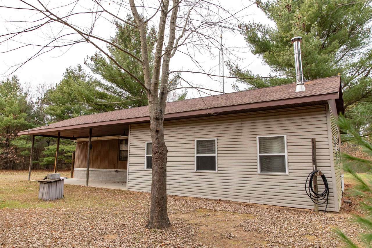 N8604 17th Avenue - Photo 1