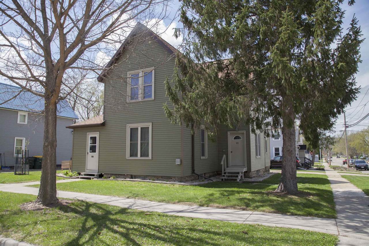886 Central Avenue - Photo 1