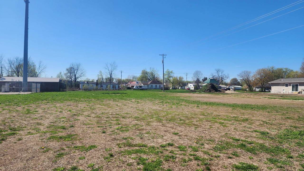 314 Pine Street - Photo 1