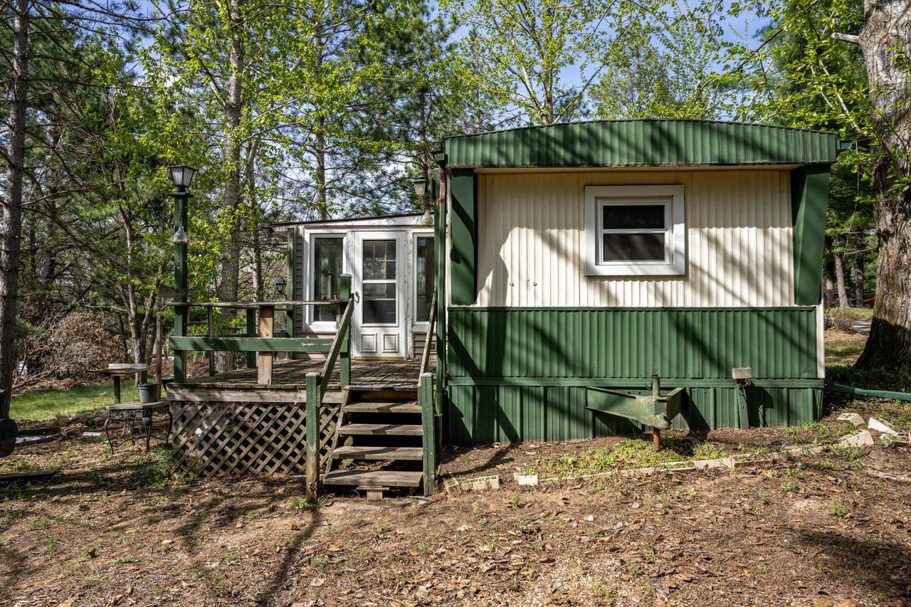 2149 Leona Street - Photo 1