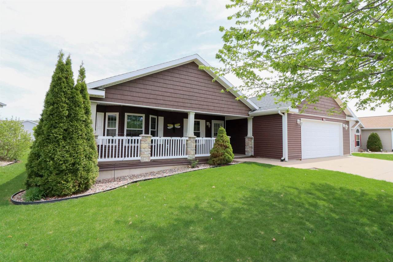 3105 Beth Lane - Photo 1