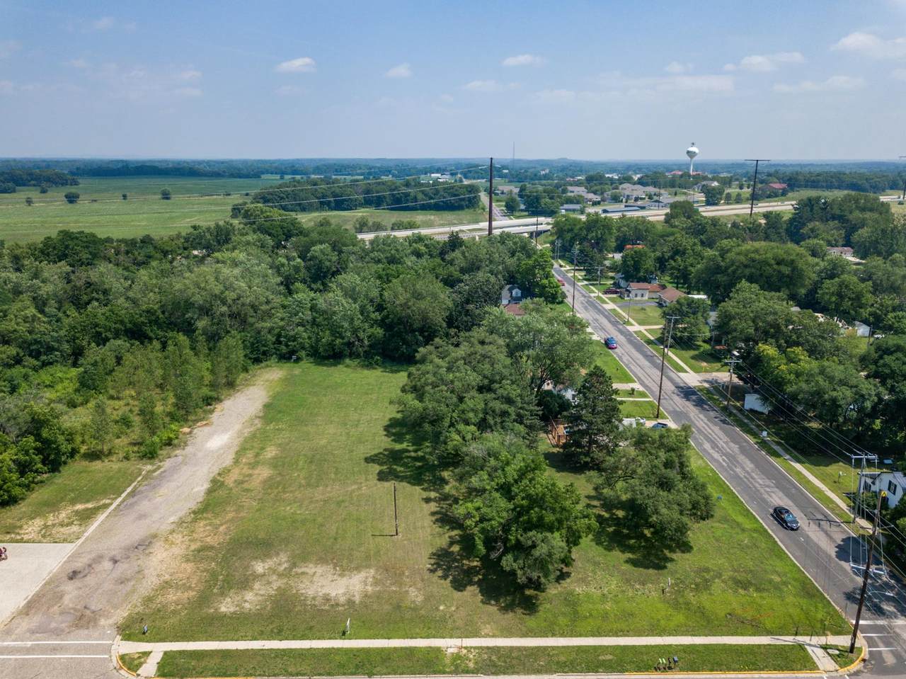 1.6 acres Prospect And Lincoln Street - Photo 1