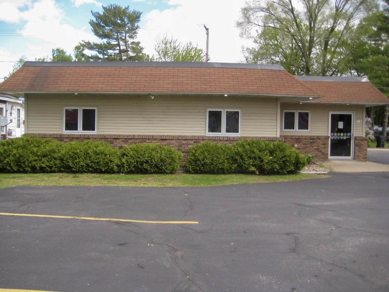 516 Marquette Road - Photo 1