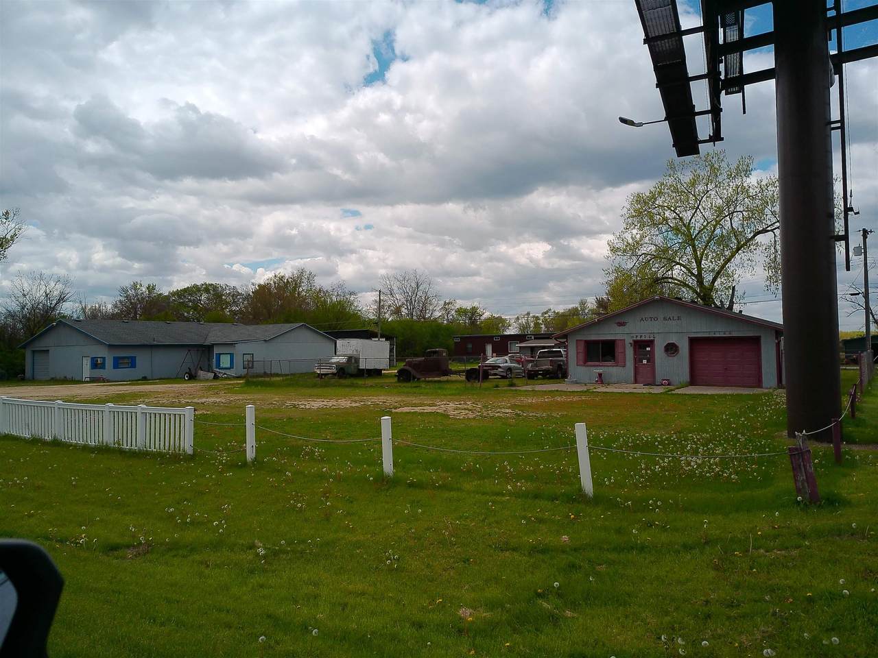 https://bt-photos.global.ssl.fastly.net/madison/1280_boomver_1_2022306-2.jpg