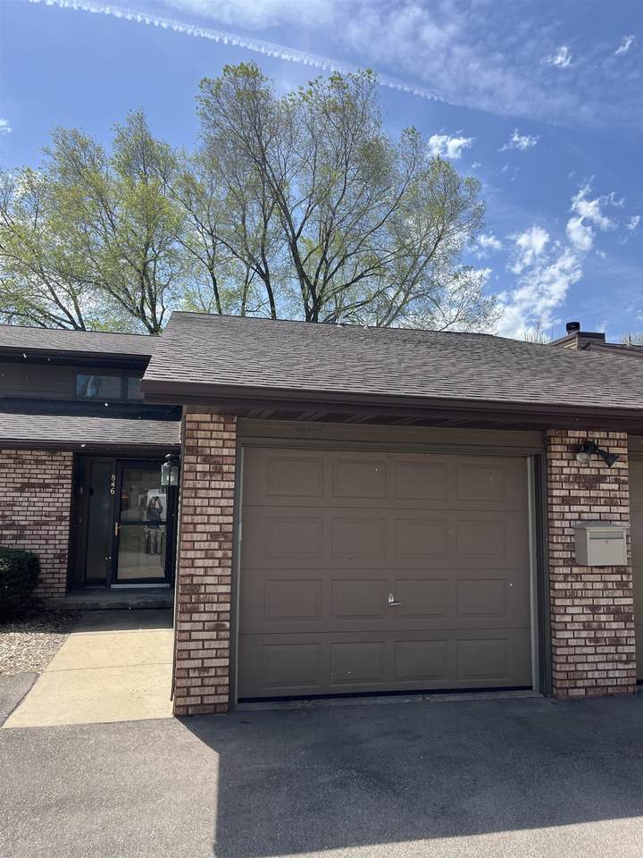 846 Hemlock Drive - Photo 1