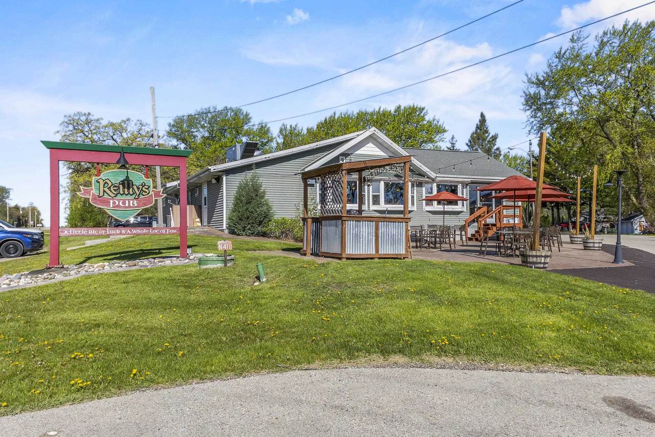 N4111 Lakeshore Drive - Photo 1