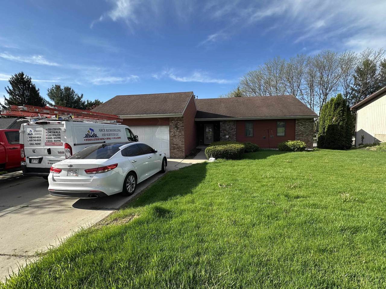 543 Mahogany Way - Photo 1