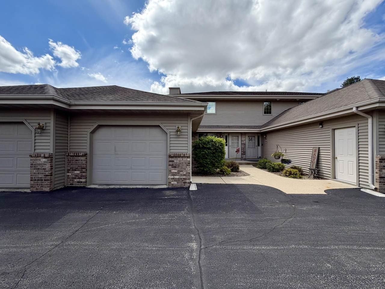 N4142 Pine Street - Photo 1