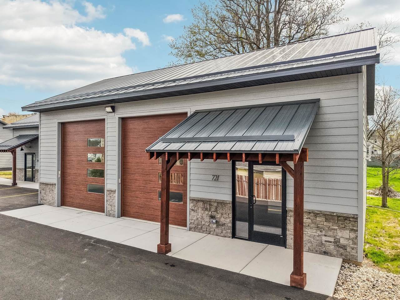 721 Main Street - Photo 1