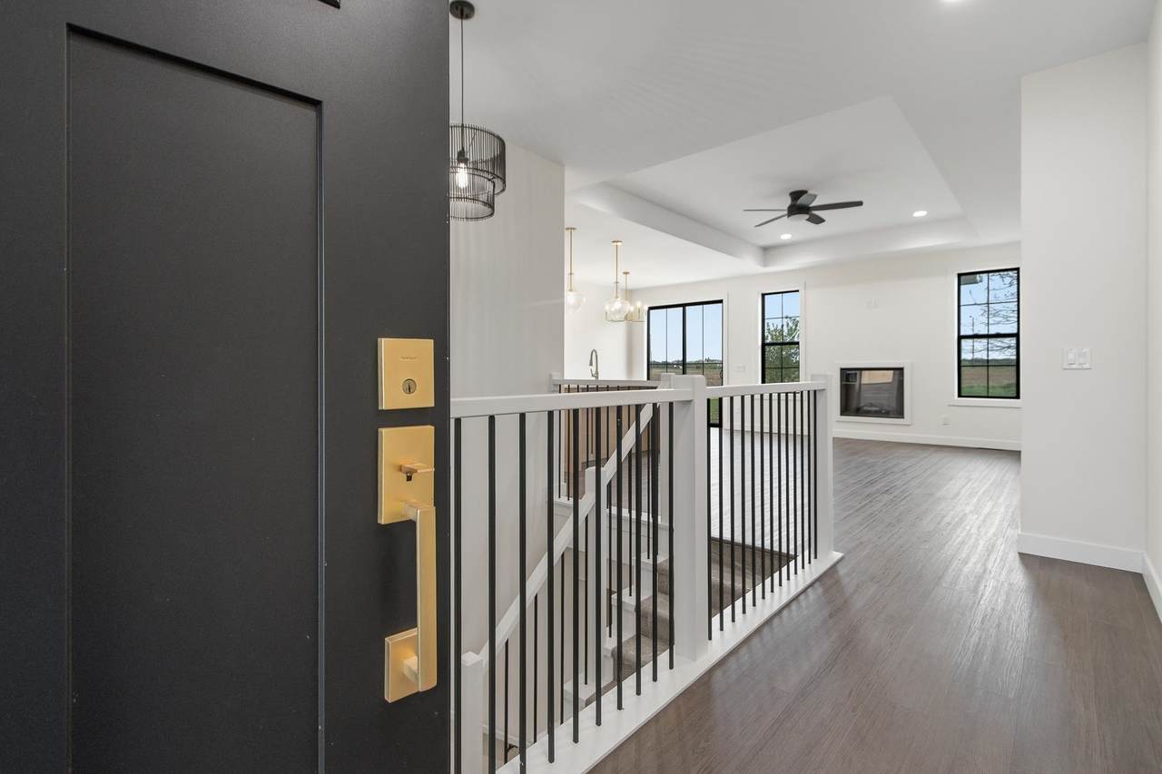 313 Willow Street - Photo 1
