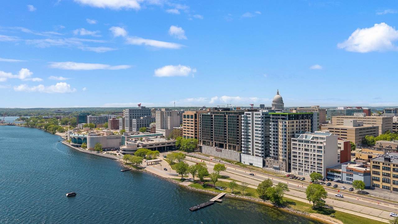 155 Wilson Street - Photo 1
