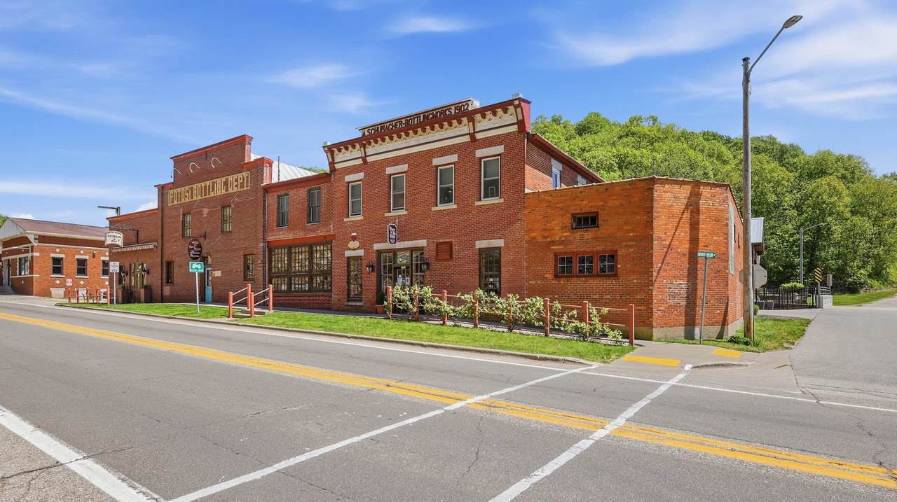 196 Main Street - Photo 1