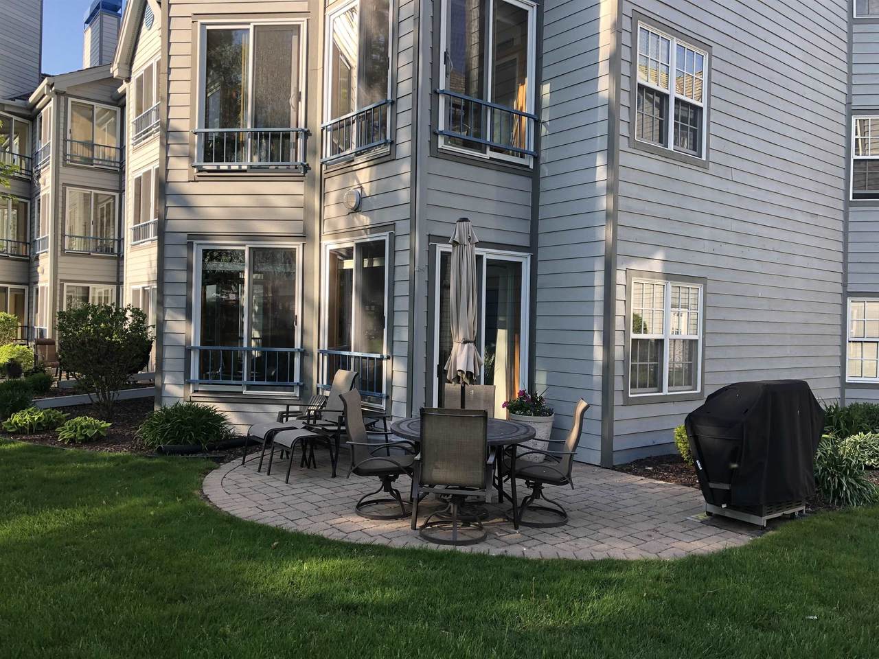 5383 Mariners Cove Drive - Photo 1