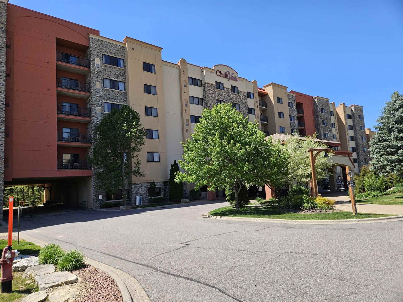 2411 River Road - Photo 1