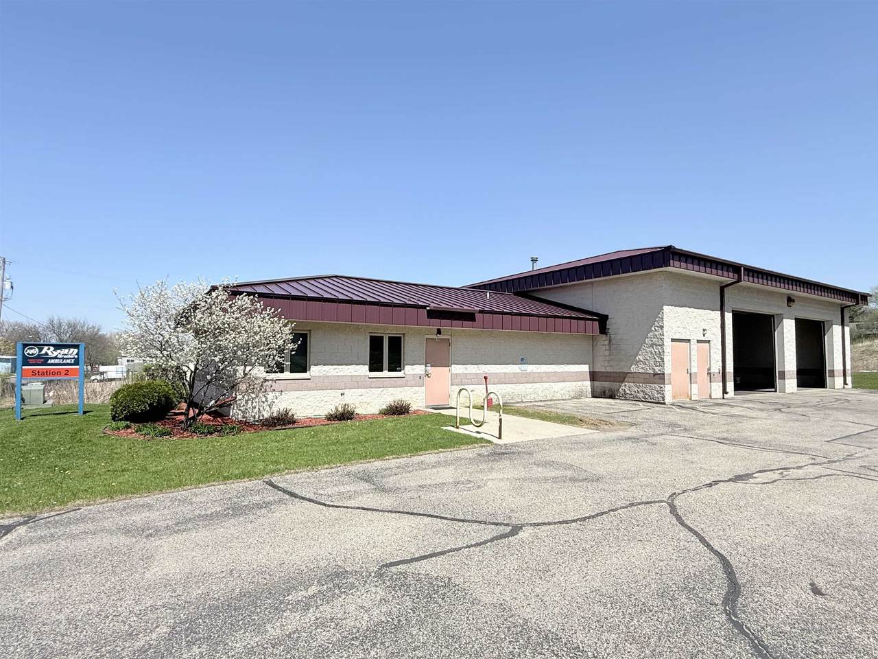 819 Walsh Road - Photo 1