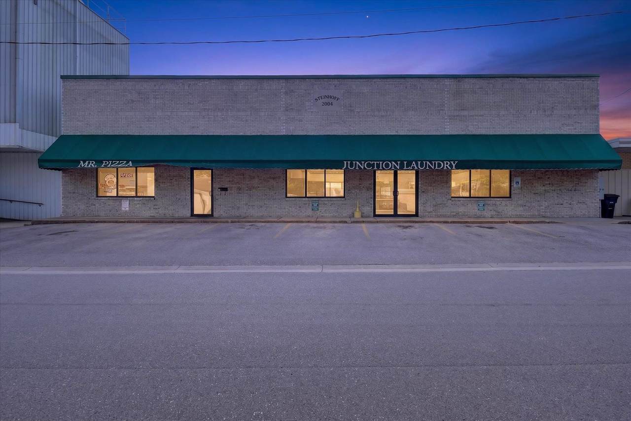 16-18 Front Street - Photo 1