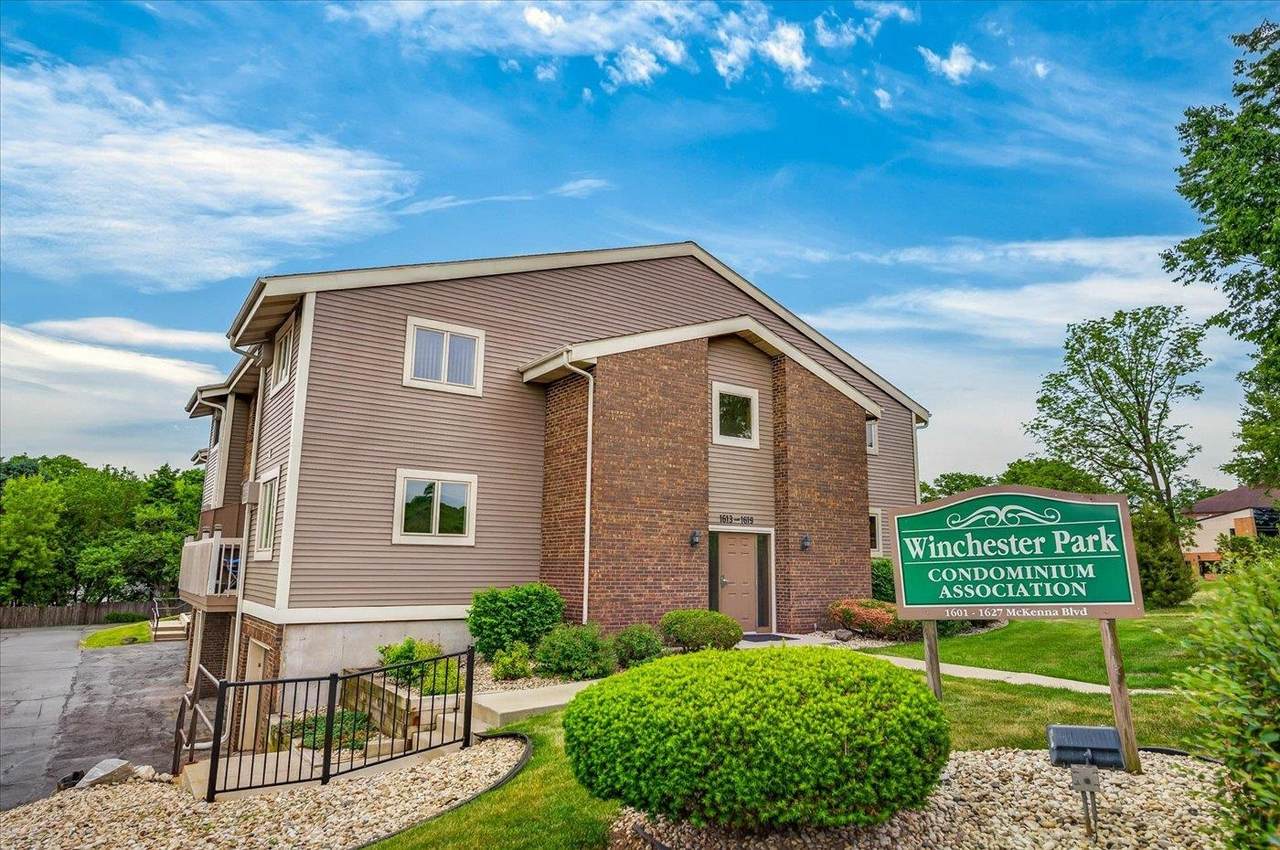 1617 Mckenna Boulevard - Photo 1