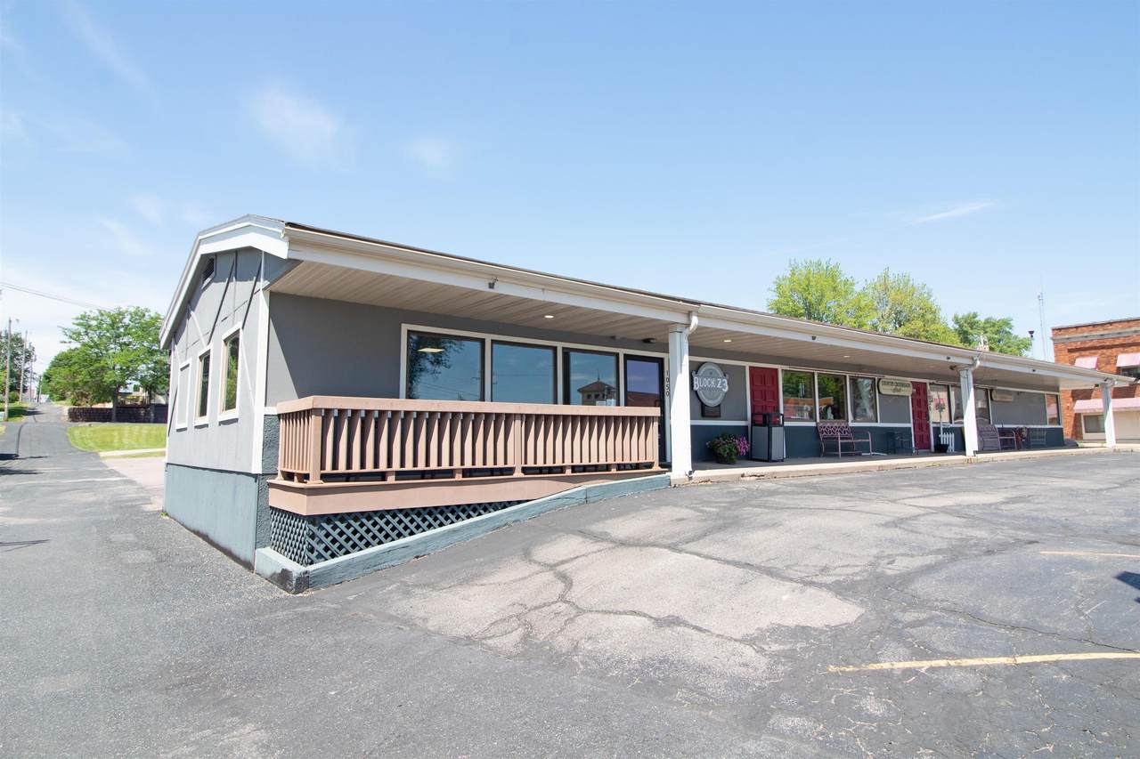 1050 Wachter Avenue - Photo 1