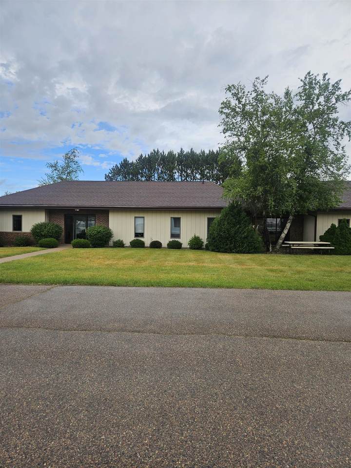 550 Burr Oak Avenue - Photo 1