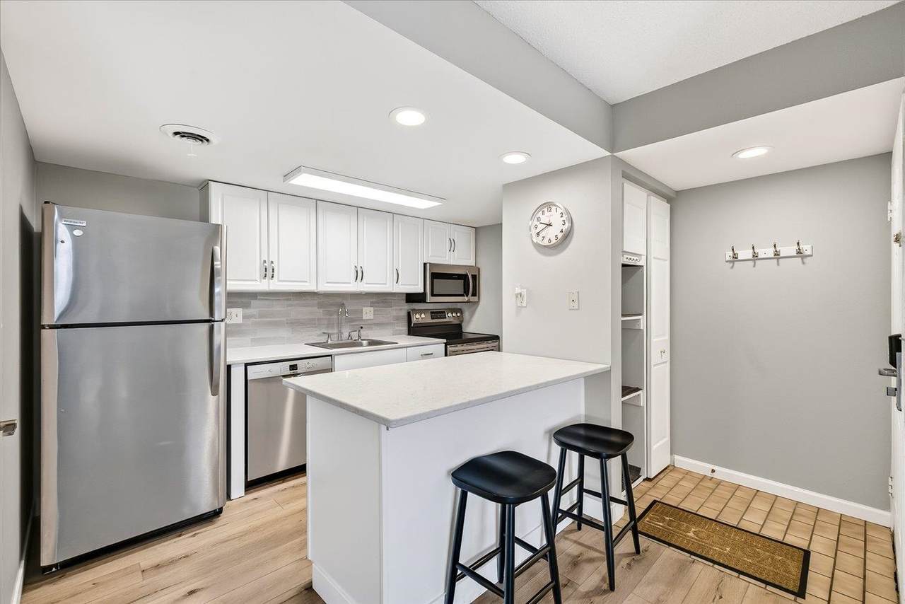 539 D'onofrio Drive - Photo 1