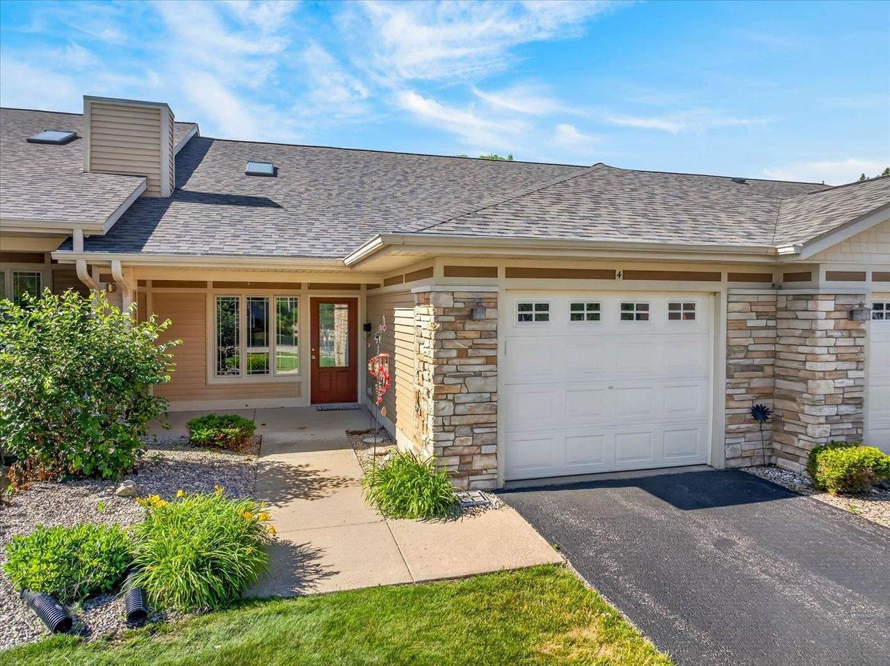 1120 Prospect Avenue - Photo 1