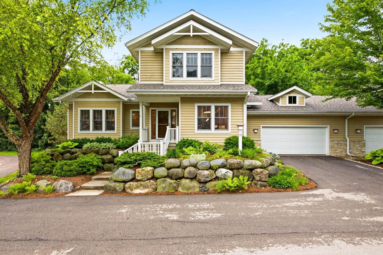 17 Glen Arbor Way - Photo 1