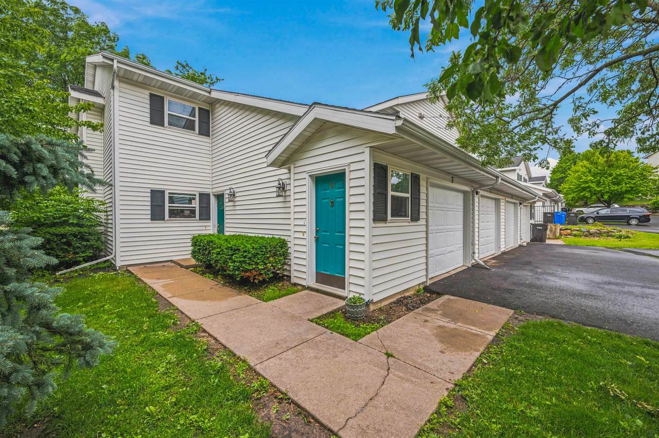 2954 King James Way - Photo 1