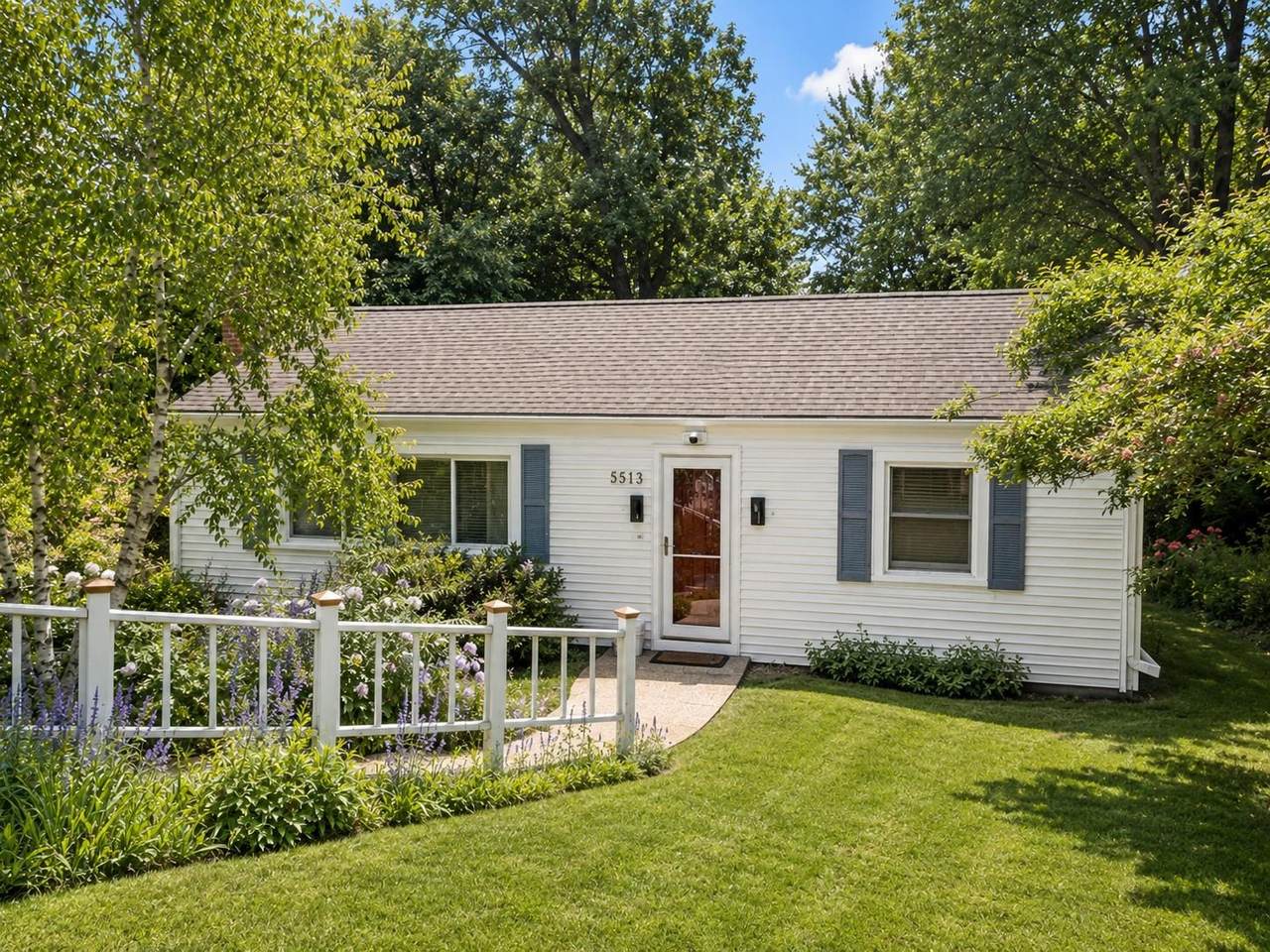 5513 Old Middleton Road - Photo 1