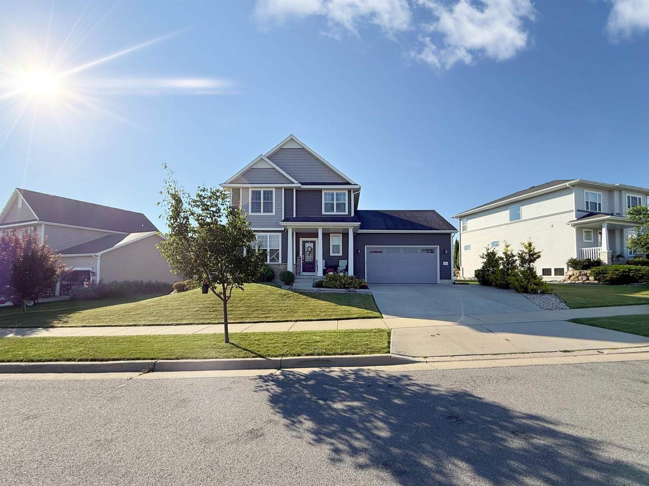 943 Silver Ripple Way - Photo 1