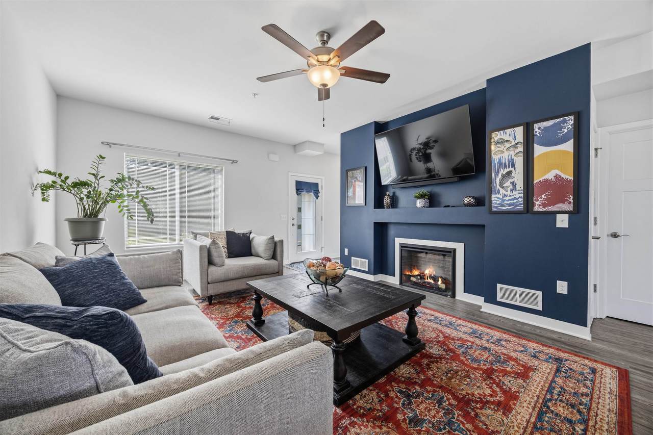5526 Prairie Place Drive - Photo 1