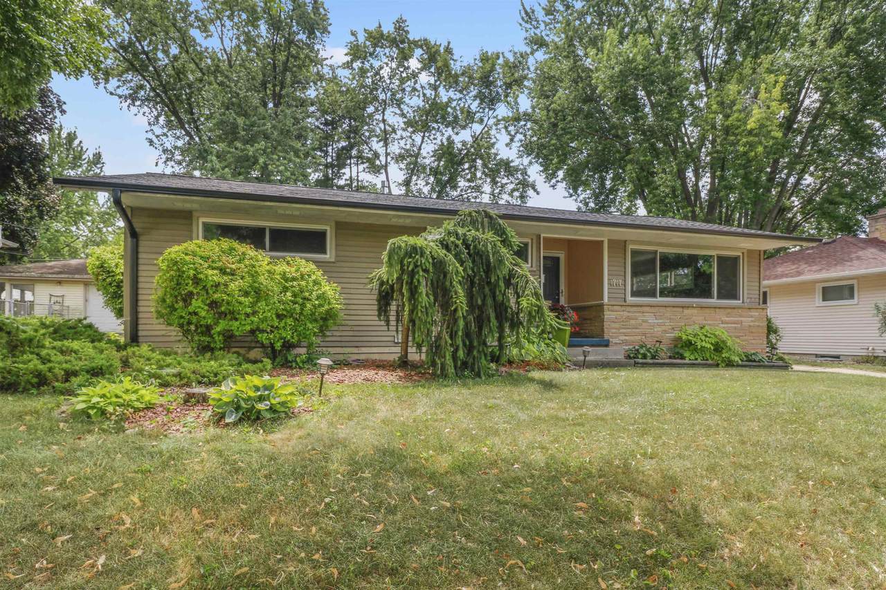 1717 Manley Street - Photo 1