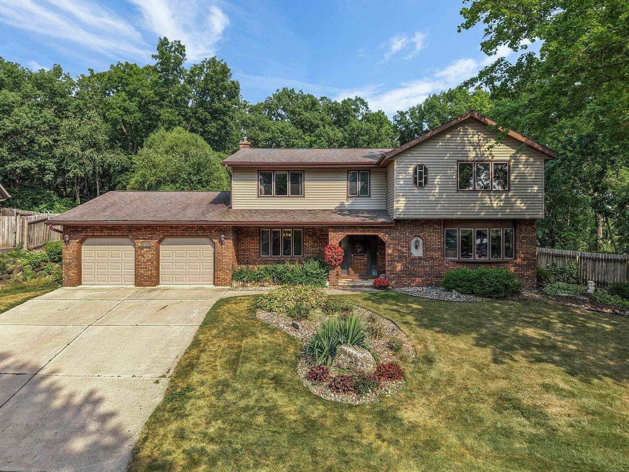 6211 Indian Mound Drive - Photo 1