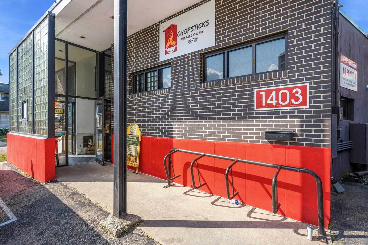 1403 Regent Street - Photo 1