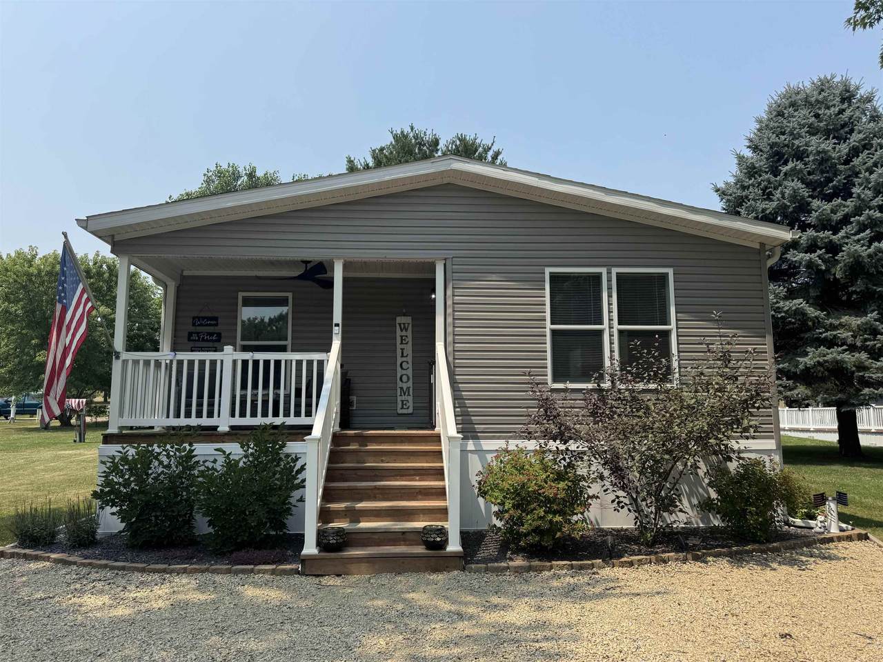 N3201 Crazyhorse Lane - Photo 1