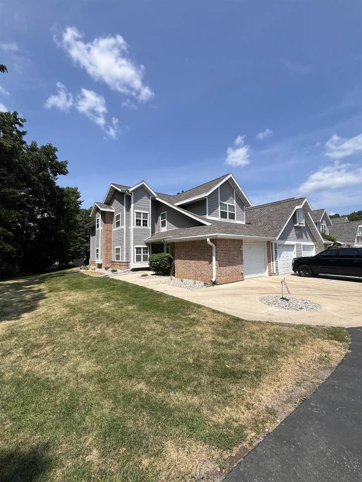 22 Pluim Drive - Photo 1