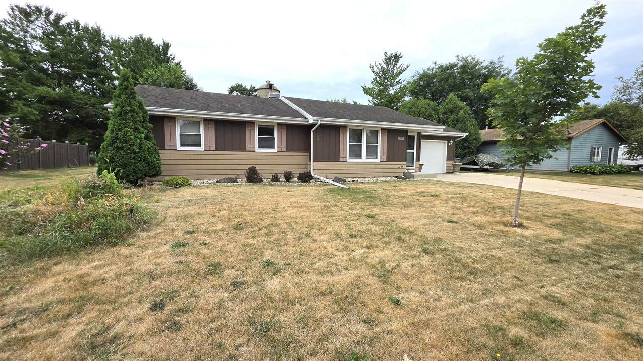 1259 Woodland Drive - Photo 1