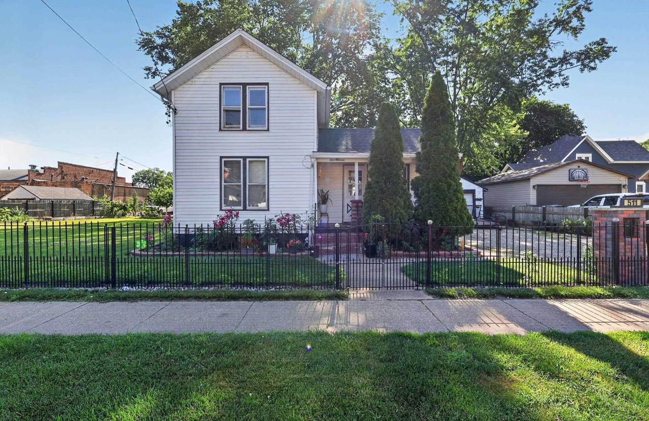 511 8th Street - Photo 1