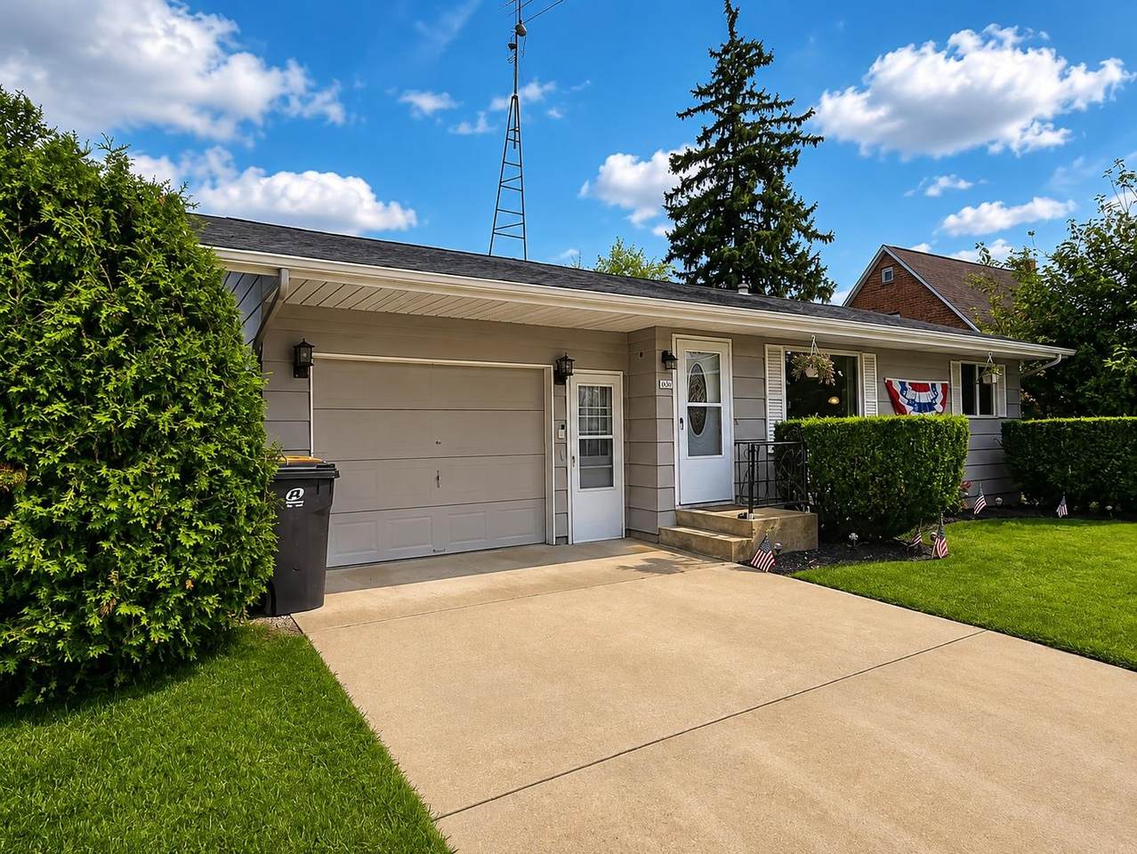 413 Main Street - Photo 1